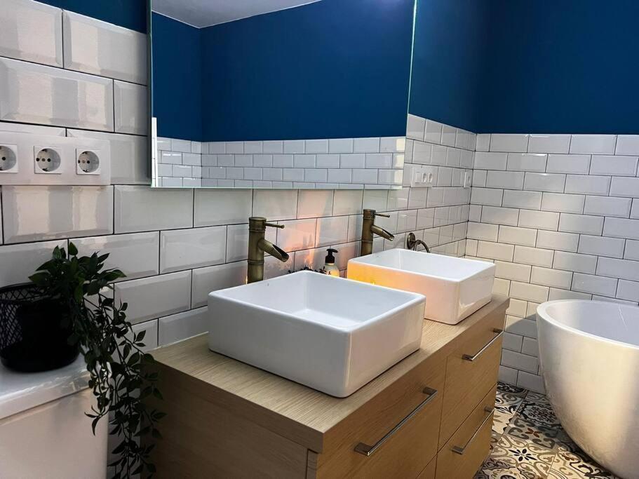 Amplio Piso A 400M De La Playa Apartman Gijón Kültér fotó