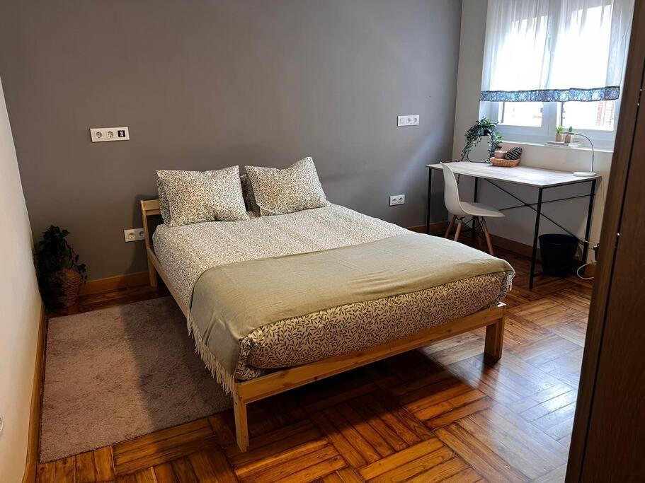 Amplio Piso A 400M De La Playa Apartman Gijón Kültér fotó